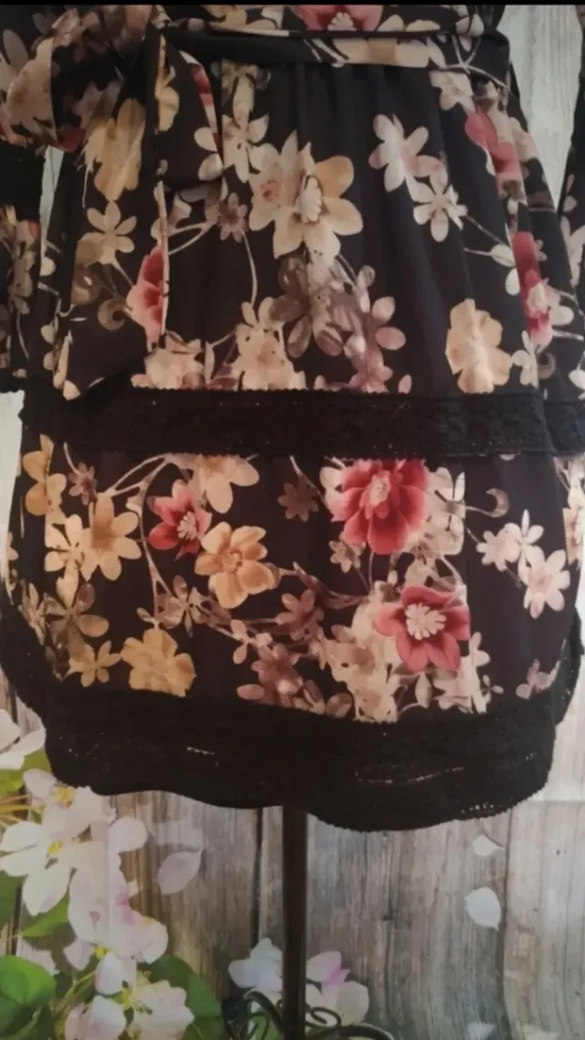 Vestido floral Laura Jiménez nuevo