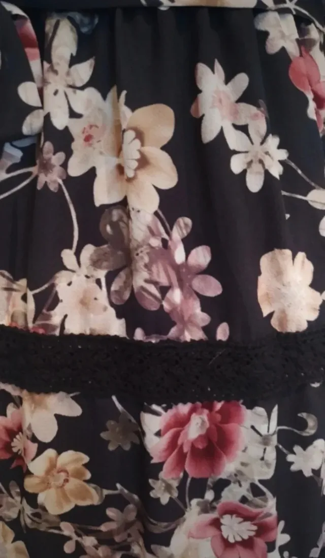 Vestido floral Laura Jiménez nuevo