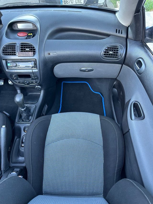 Peugeot 206 2003
