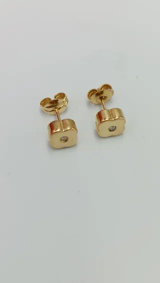 Pendientes de oro de 18kt.
