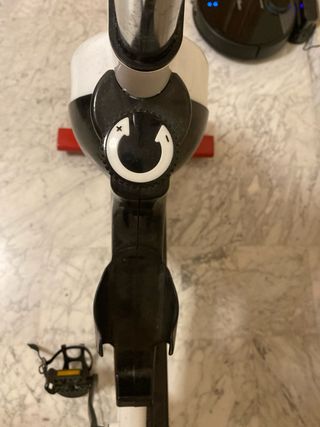 Bicicleta Spinning Blanca y Roja