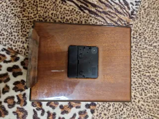 Orologio da tavolo con decoro bambù