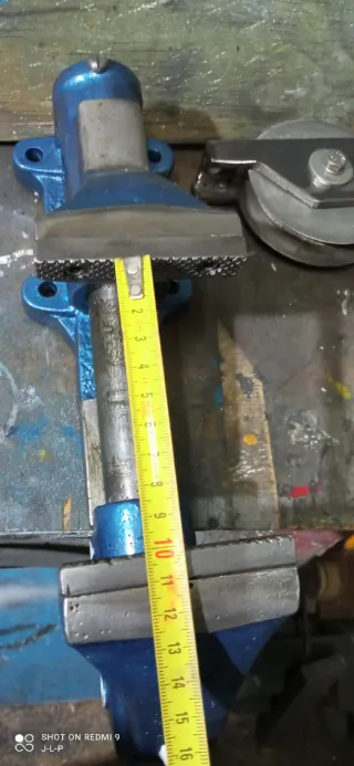 Tornillo de banco ACESA con mordazas de 80 mm