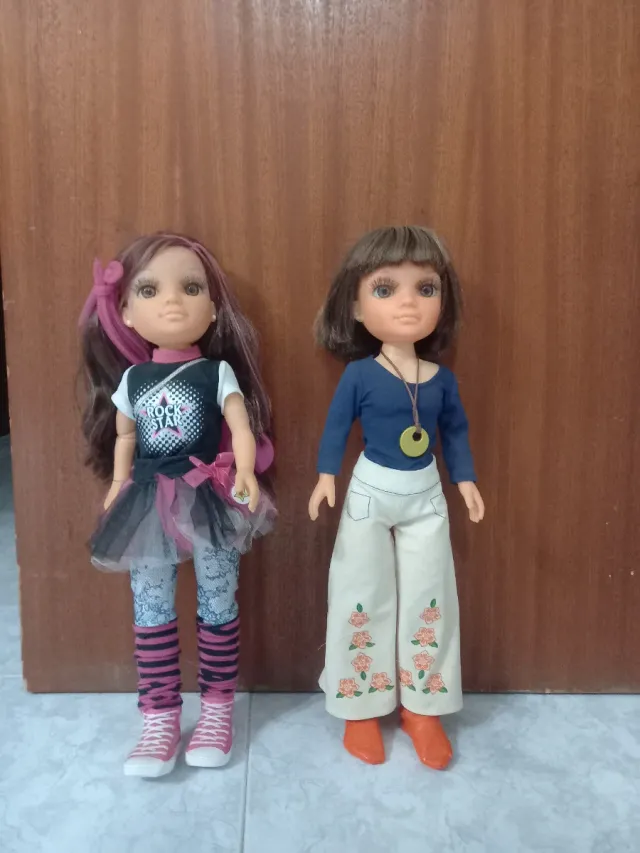 2 Muñecas Nancy