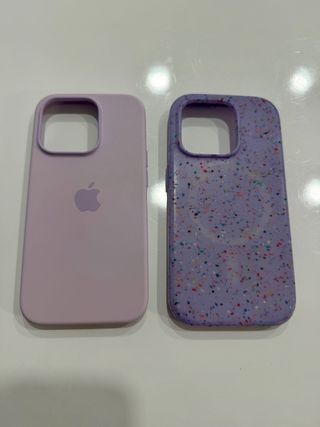 Cover in silicone con MagSafe per iPhone 14 Pro