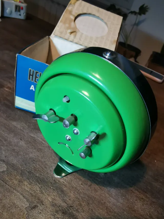 Sveglia da tavolo Helm