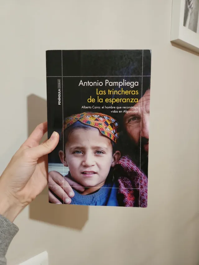 Las trincheras de la esperanza: Alberto Cairo.