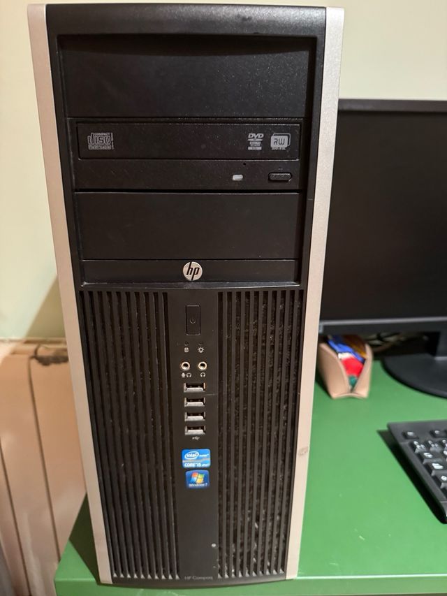 Ordenador HP Negro + Pantalla LG