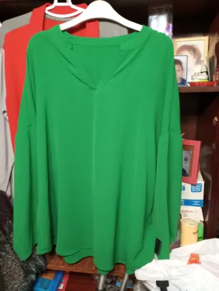 Camiseta verde manga larga