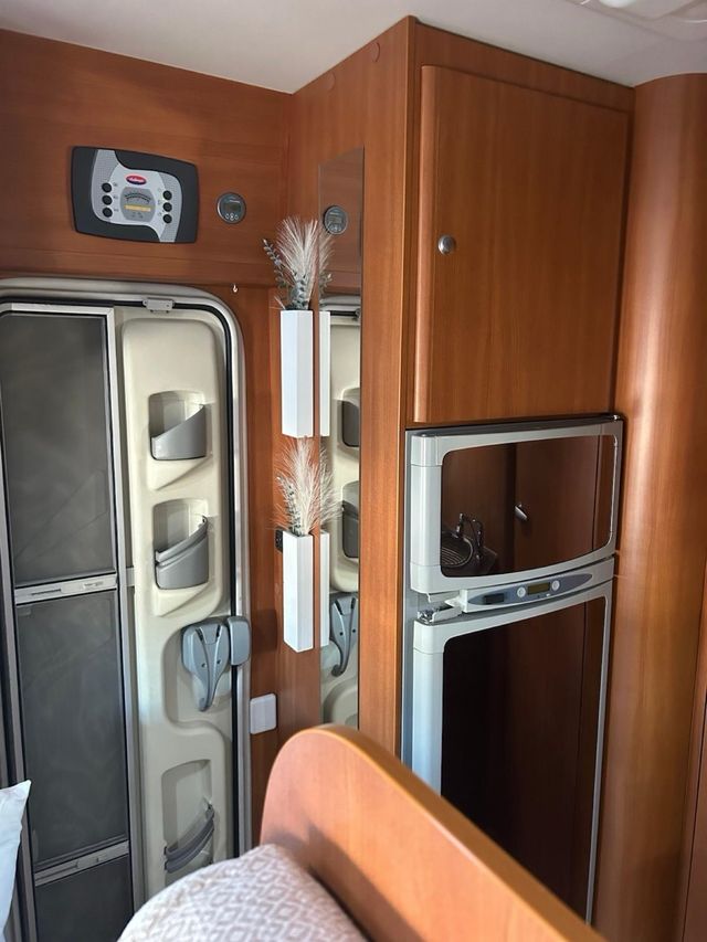 autocaravana Ford Transit 2010