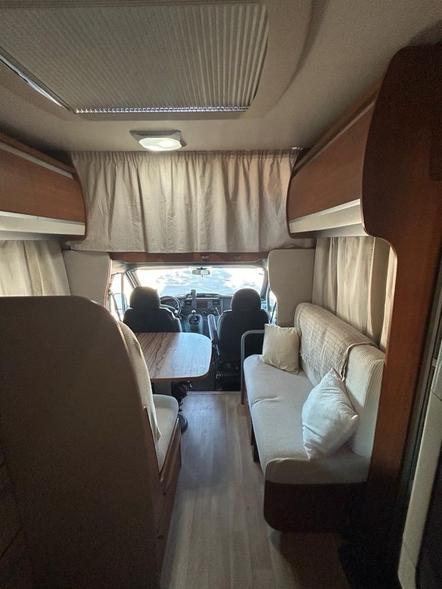 autocaravana Ford Transit 2010