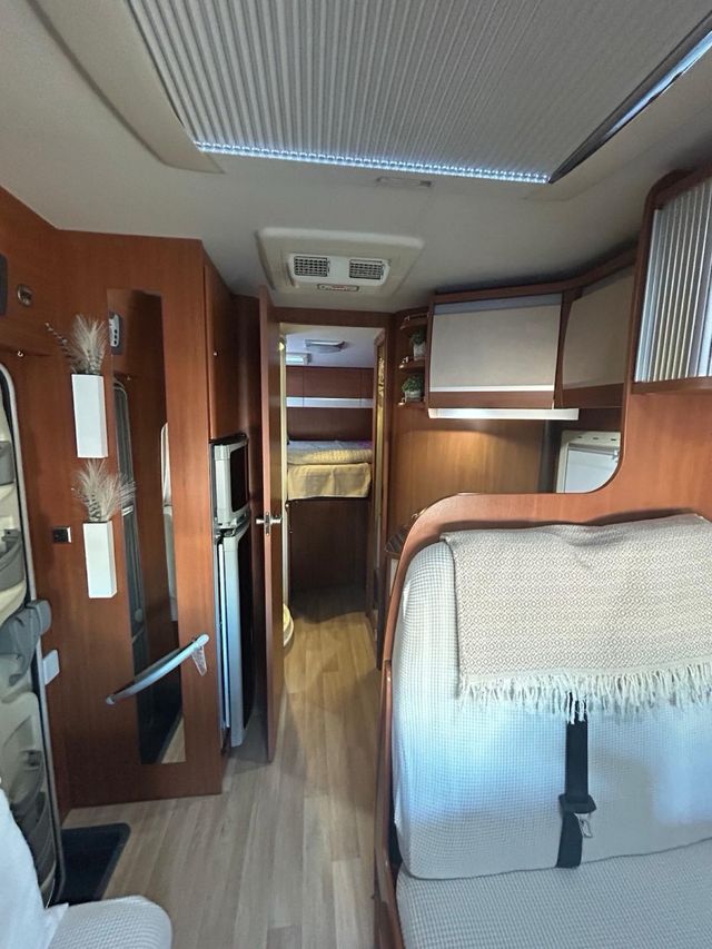 autocaravana Ford Transit 2010