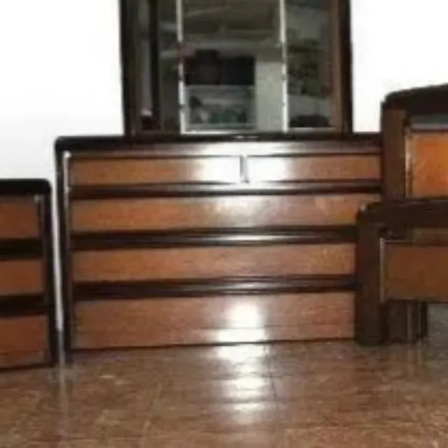 Cómoda de madera para habitación