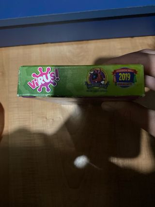 Juego de cartas Virus!
