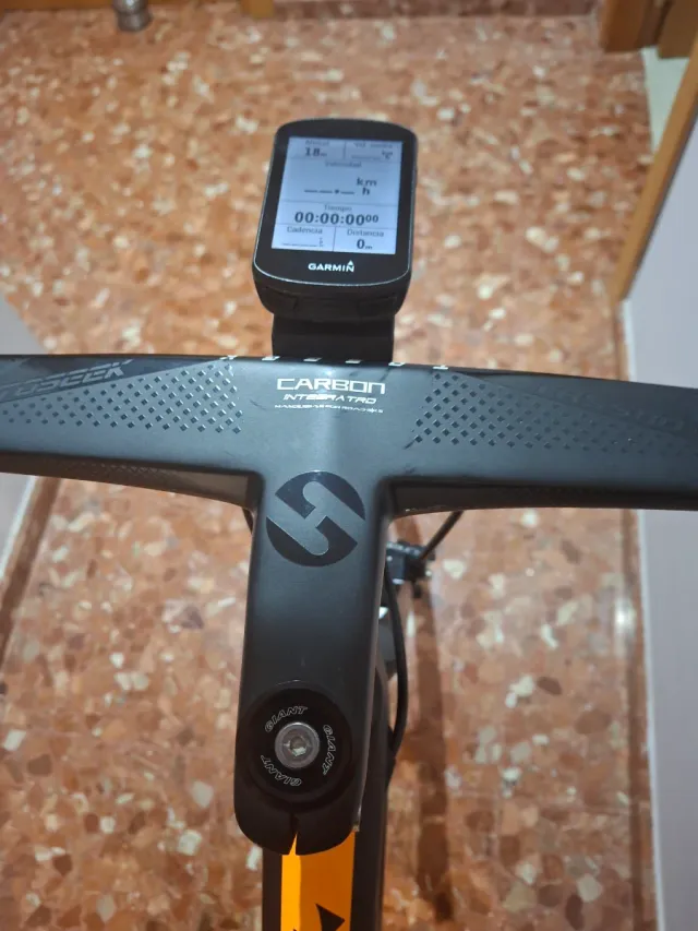 Bicicleta de carretera carbono