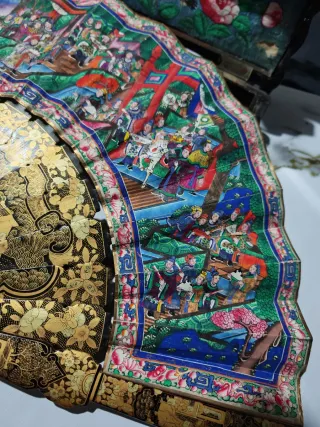 Abanico chino antiguo decorado