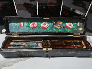 Abanico chino antiguo decorado