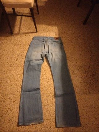 Pantalón Lee Desgastado Azul Claro