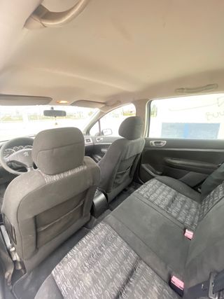 Peugeot 307 2003