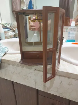 Armario Joyero Madera y Dorado