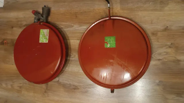 Vaso de expansión para calefacción