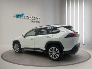 Toyota RAV4 2021