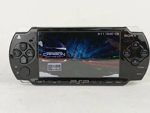 PSP 2000 Nera + Giochi
