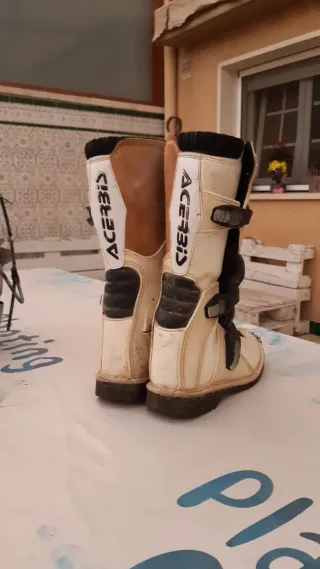Botas de Motocross Acerbis.