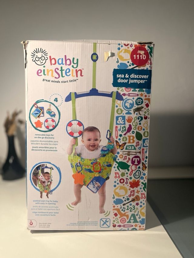 Saltador de puerta para bebé