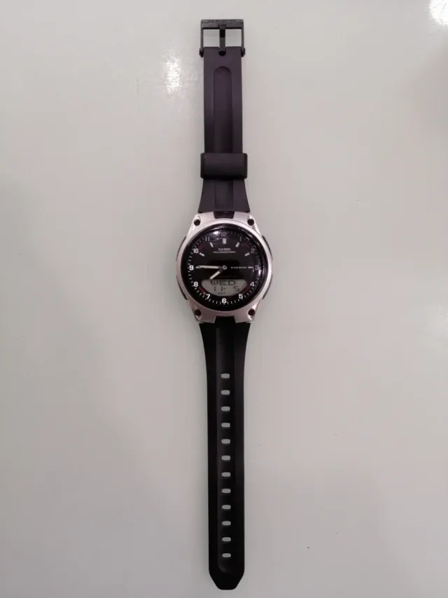 Reloj Casio AW-80 Illuminator