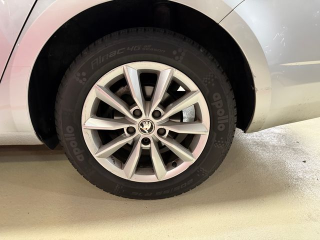 SKODA Octavia Combi 1.6 TDI CR 105cv Ambition