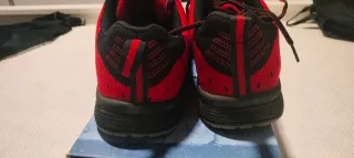 Zapatillas seguridad Sparco negras y rojas