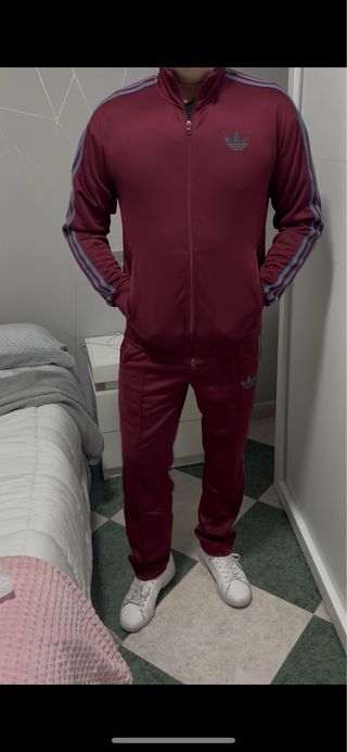 Conjunto deportivo Adidas