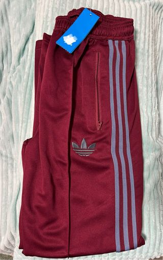 Conjunto deportivo Adidas