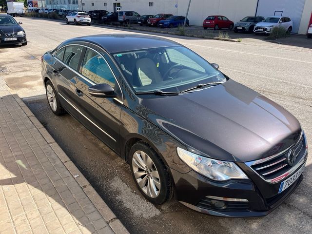 Volkswagen CC 2011