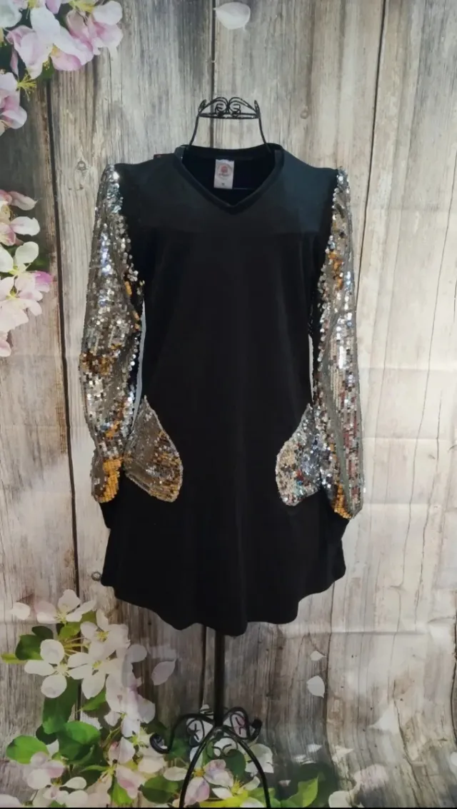 Vestido Bikatelier Negro con Lentejuelas