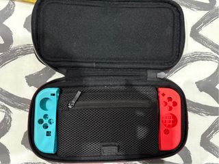 Funda y protectores Nintendo Switch