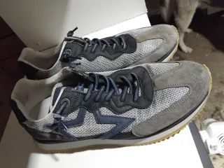 Deportivas SETTI Talla 42 Nuevas