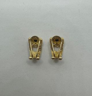 Pendiente de oro de 18k circonitas, 4.92 g.