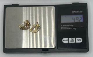 Pendiente de oro de 18k circonitas, 4.92 g.