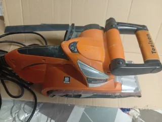 Lijadora de banda Toolson