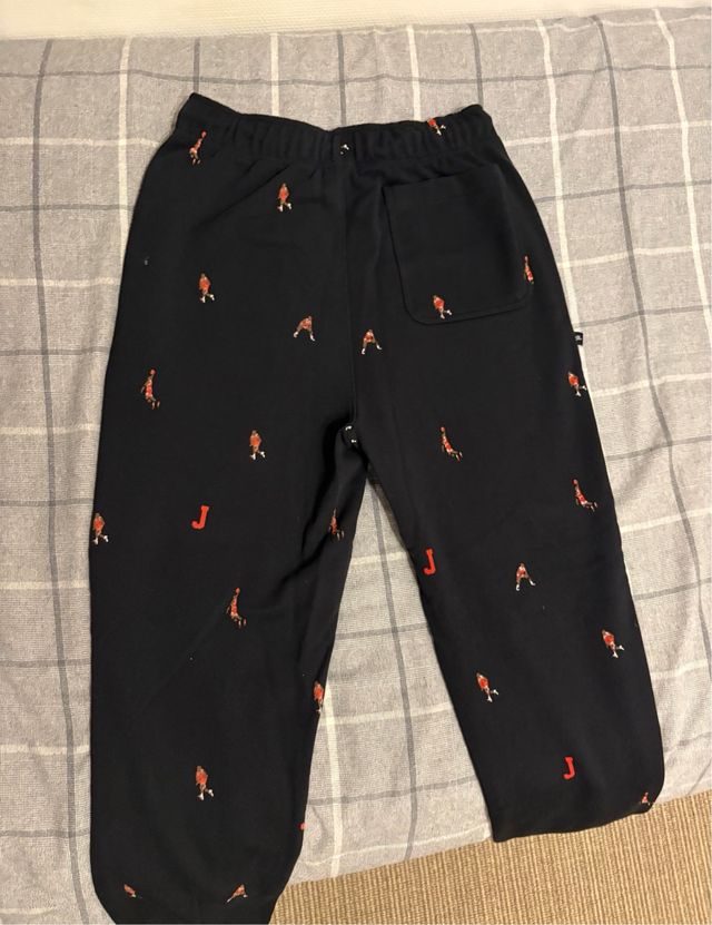 Conjunto Chándal Jordan Negro y Rojo