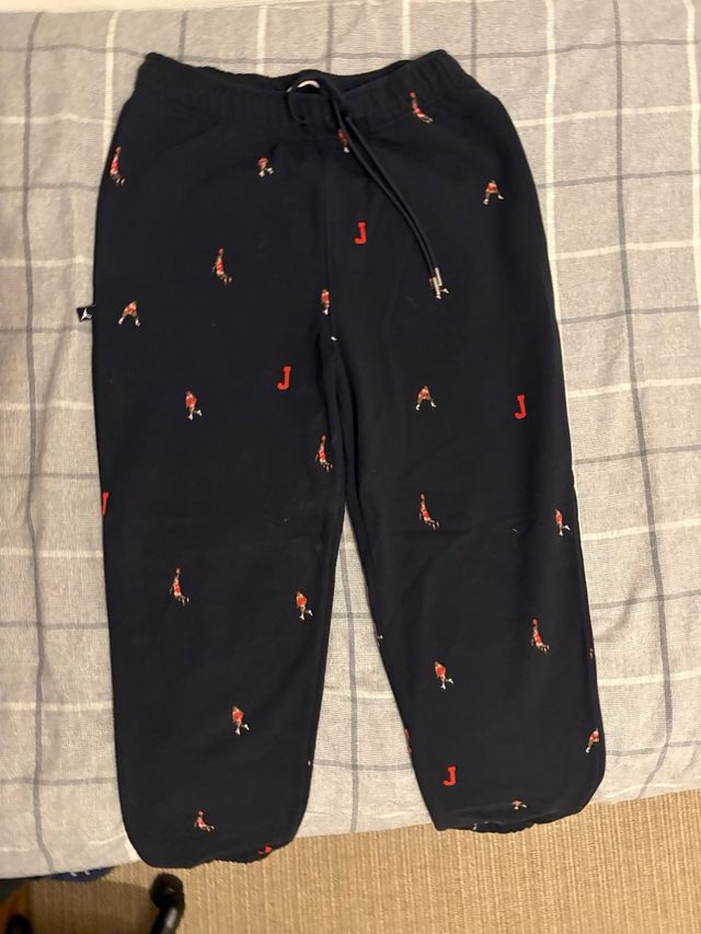 Conjunto Chándal Jordan Negro y Rojo