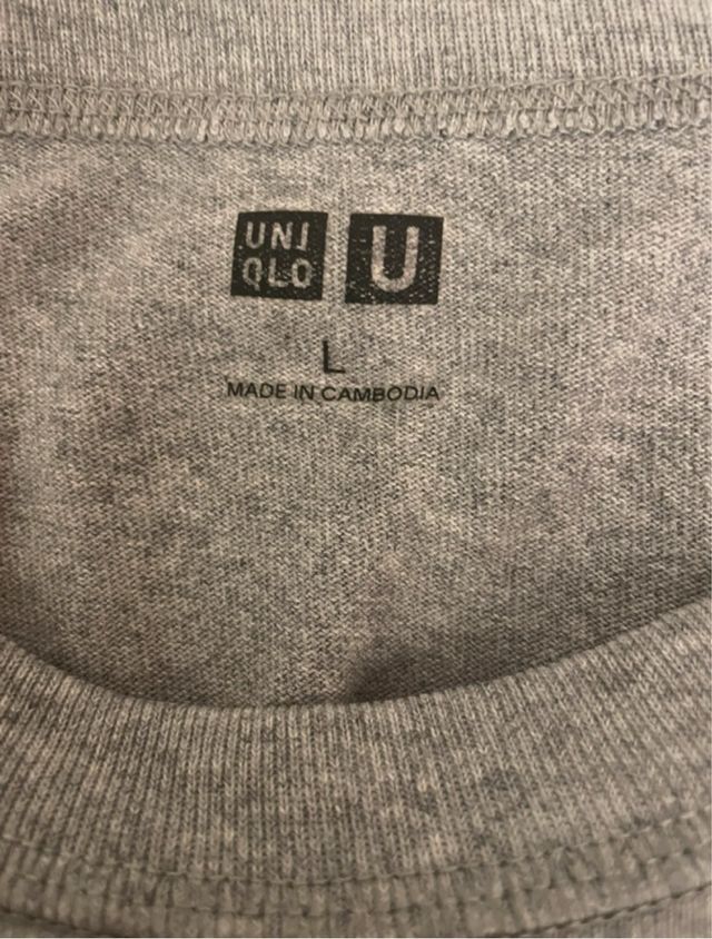 Camiseta Uniqlo U Gris Talla L