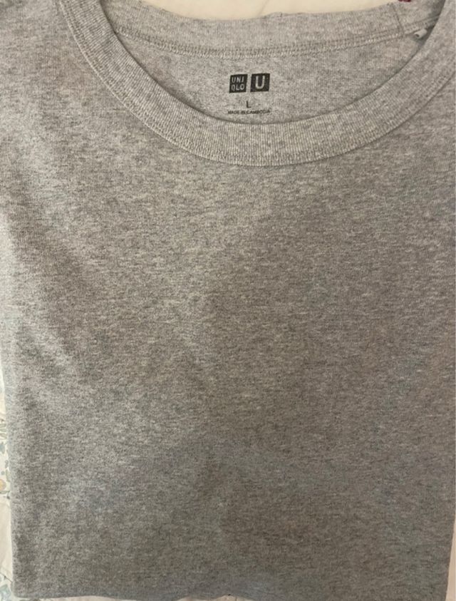 Camiseta Uniqlo U Gris Talla L