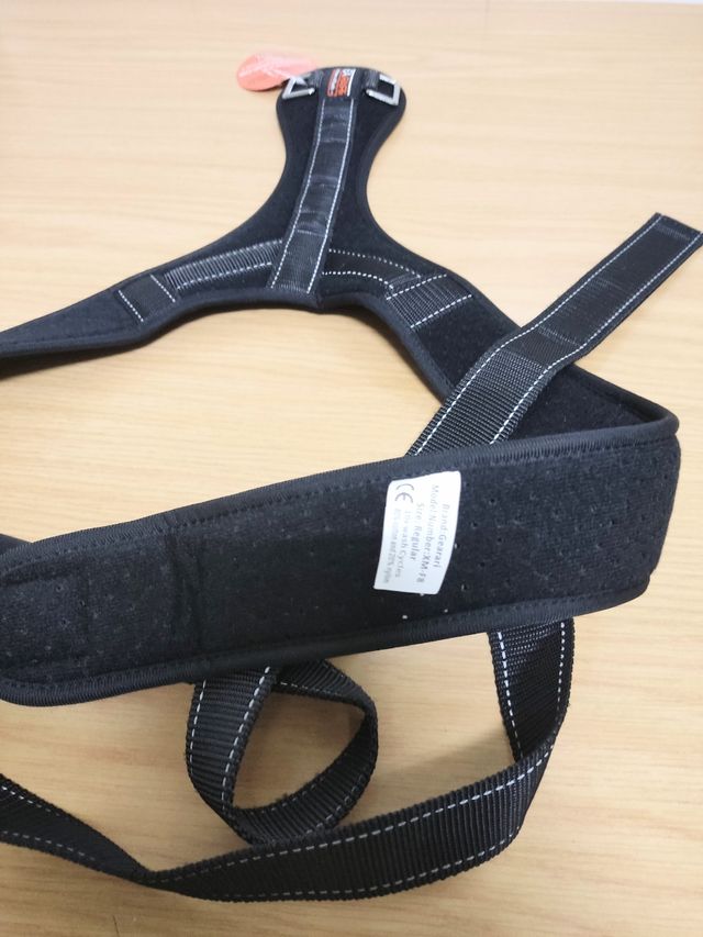 Corrector Postural GEARARI Negro