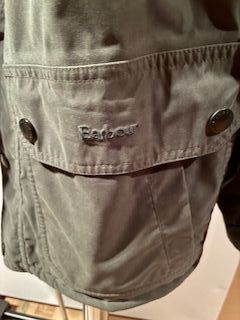 Chaquetón Barbour Verde Talla L