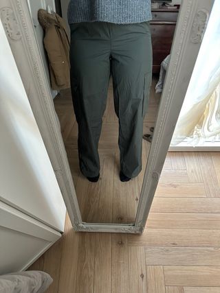 Pantaloni cargo verdi Mango