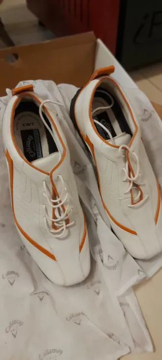 Zapatos de Golf Callaway Blancos y Naranja
