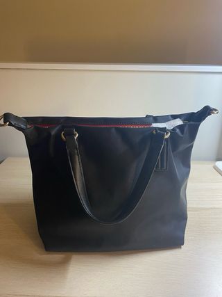 Bolso Tommy Hilfiger Negro